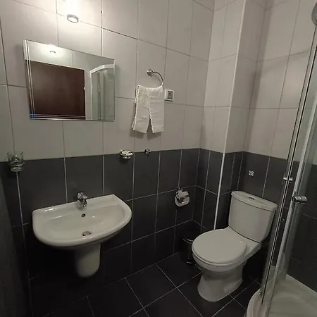 за гости в комплекс клара Apartmán Burgas City